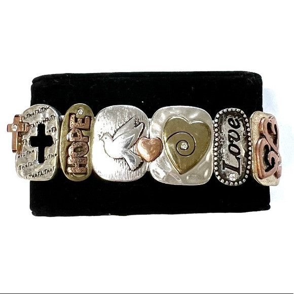 Bracelet - Picture 3 of 8